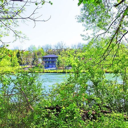 Lily'S House On The 12 Saint Catharines Exterior foto