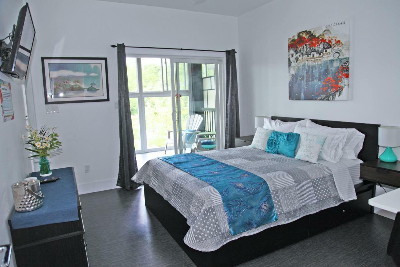 Lily'S House On The 12 Saint Catharines Exterior foto